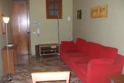 Image de appartement d'une chambre dans un emplacement central