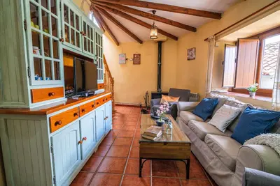 Image de Une vue imprenable sur les montagnes et pacifique