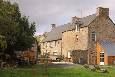 Image de Maison de campagne Proche de Dinard et Saint Malo