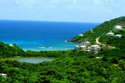 Image de Ouvert la semaine de Noël ou la semaine du Nouvel An, 3 chambres / 3 salles de bain, piscine, A / C, Wi-Fi,