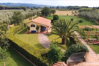 Image de Podere Campi Al Mare, Casa Olivo - wifi - Piscine - jardin privé - jacuzzi