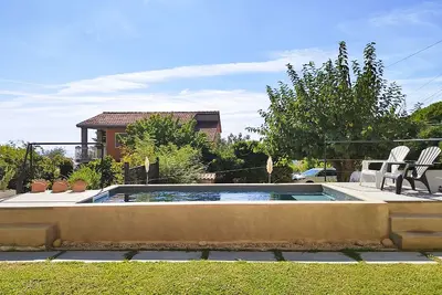 Image de Loft Moderne Avec Jacuzzi À Ascea Marina