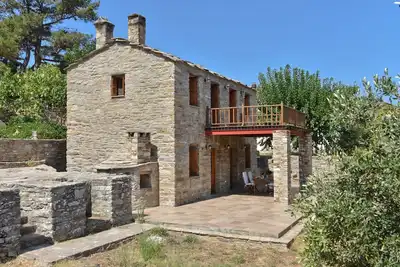 Image de Oliveland House - Cottage traditionnel en pierre