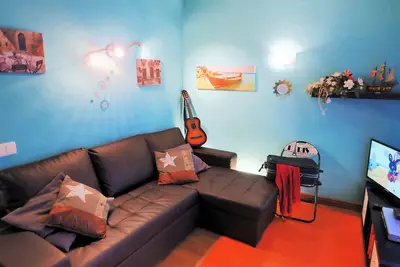 Image de Manuela Beach City-appartement, Centre ville, 100 métres de la plage, air, Wi-Fi, parking