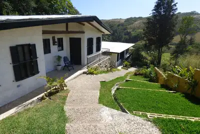Image de Séjour confortable et paisible à Monteverde