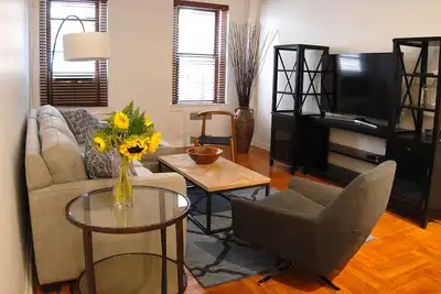 Image de Minutes à Manhattan! Séjour minimum de 30 jours *