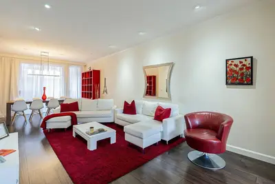 Image de Un joyau dans le désert **** Garage attaché, Luxe, sécurité, Localisation ***