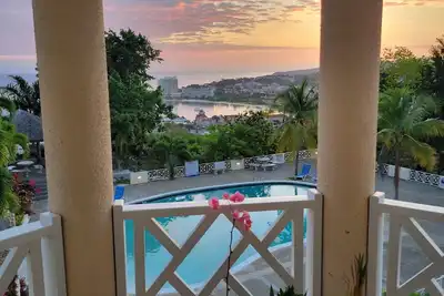 Image de Blue Sapphire 3 Bedrm Seaview Suite Penthouse