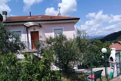 Image de 20 minutes de la famille des Cinque Terre Appartement avec jardin et barbecue