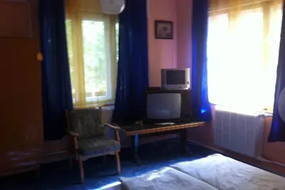 Image de L'appartement panoramique a une belle vue sur le jardin -St. Georg Berg. .