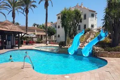 Image de Appartement moderne avec Wifi gratuit