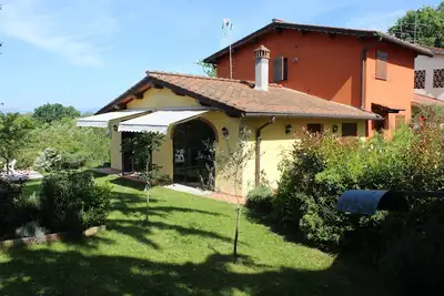Image de Mugello Gialla à proximité de la maison de Giotto, du lac Bilancino et du circuit