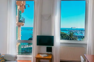 Image de Appartement sur la mer dans le centre Turquoise
