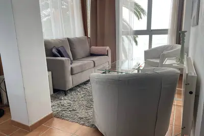 Image de Appartement en bord de mer 'Oden 6' avec une plage semi-privée, Altea