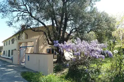 Image de Maison De Campagne Dans Le Vieux Leccio