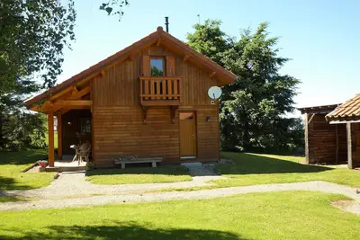 Image de Chalet en pleine nature avec jardin aux herbes