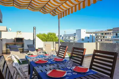 Image de SalouBlues - Nouveau, 250 plage, terrasse de la piscine bq