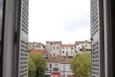 Image de Agréable appartement idéalement situé en centre ville