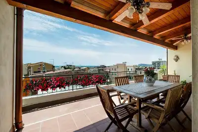 Image de La terrasse avec vue sur le parc - salles de bain attenantes