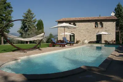 Image de Villa Casolare Villa de 4 chambres avec piscine panoramique près de Pérouse Gubbio Assis