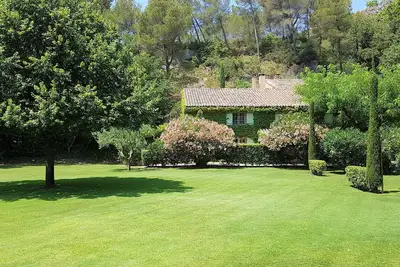 Image de Moulin de la Roque Noves - Villa 3 Chambres La Bergerie