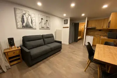 Image de Appartement avec garage au pied des pistes, du télésiège Belle étoile et Esf