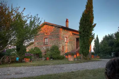 Image de Point de vue exclusif dans le triangle frontalier de l'Ombrie, du Latium et de la Toscane