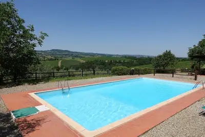 Image de Montegonfoli 6, Appartement à San Gimignano pour 4 personnes, avec 2 salles de bain \"en suite\"