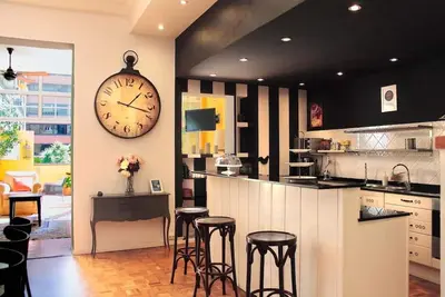Image de Grand appartement avec terrasse! 50 mètres du Paseo de Gracia
