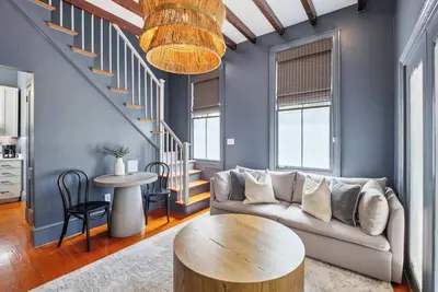 Image de Downtown Home in Heart of Charleston