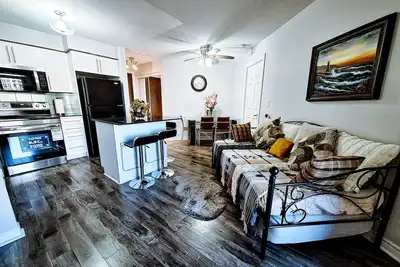 Image de Luxueux condominium près de Celebration Square