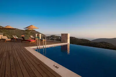 Image de Villa Ilba, cette superbe perle de la Méditerranée est l'escapade de luxe ultime.