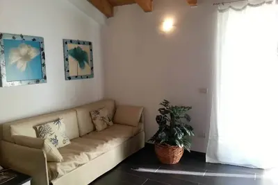 Image de Grenier romantique avec terrasse, idéalement situé pour rejoindre facilement les Cinque Terre