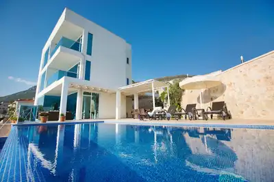 Image de Luxury Mediterranean Villa Dans Kalkan, avec piscine privée et vue mer panoramique