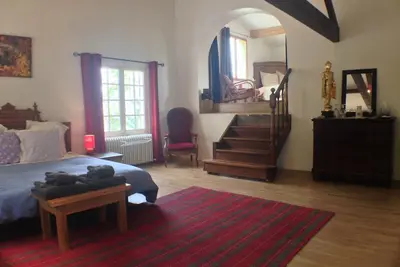 Maison de vacances à long terme dans un domaine privé au coeur de la Provence