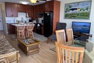 Image de Puako Condo 406 - Penthouse au dernier étage avec des vues spectaculaires sur l'océan.