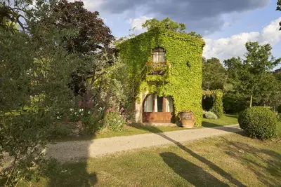 Image de Villa de campagne dans la région du Chianti avec piscine privée