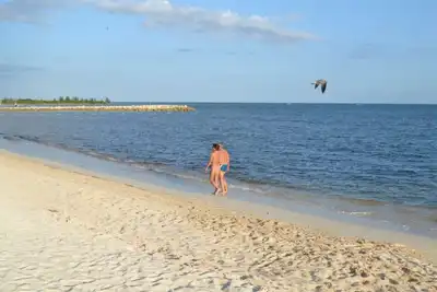 Image de Condo de la station balnéaire des Caraïbes avec le plan tout-inclus sans fin de luxe.