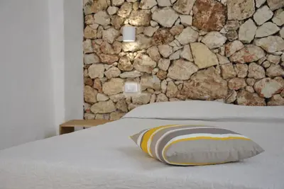 Image de Ficatigna - Vico degli Ebrei Rooms & Suite Spa -