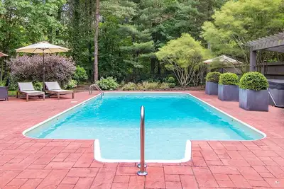 Image de Lake Trail Lodge - Près du coeur de #Saugatuck