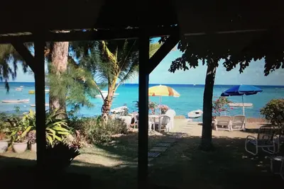 Image de Villa D'Exception En Bord De Mer A Trou Aux Biches