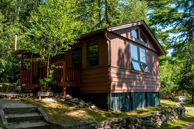 Image de Vintage Vermilion - Cabines et Retraite (Cabane en Mélèze) Belles Cabines au Bord du Lac