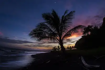 Maison privée à front de mer tropicale dans la magnifique Playa Cambutal Panama