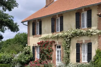 Image de grande maison famille