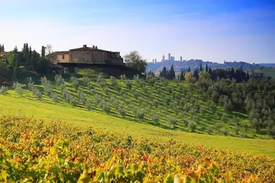 Image de Montegonfoli 5 Appartement à San Gimignano pour 4 + 2 avec de superbes vues