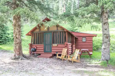 Image de Outpost Cabin Avec Porche de couchage