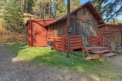 Image de Cabin Knot Pine Avec Sleeping Porche