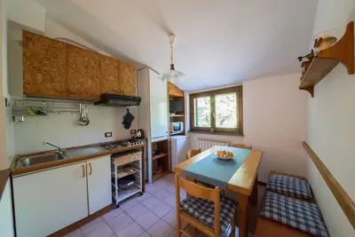 Image de Grenier à 900 mètres du centre historique et à 5 minutes de E45