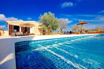 Image de Belle, confortable Finca Can Nicolas