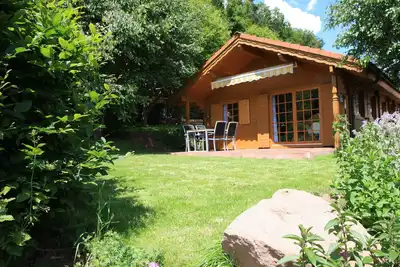 Image de Höllenberghütte à Lug, avec sauna de jardin, maison de vacances dans la forêt du Palatinat